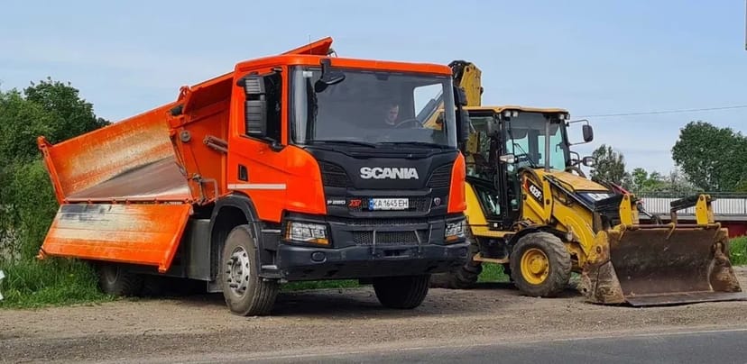 Послуги самоскидів, доставка, вивіз