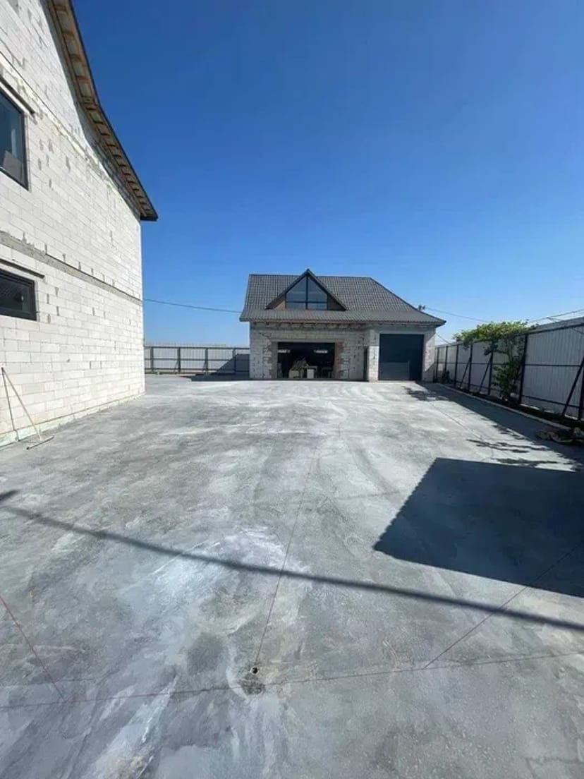 Ремонт / Влаштування / Шліфування промислових та комерційних підлог