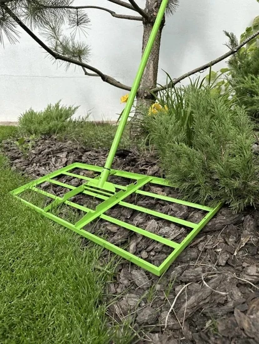 Ручний планувальник - вирівнювач ґрунту Smart Rain