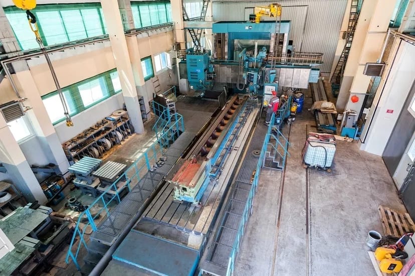 Шліфування станин на верстаті Heckert