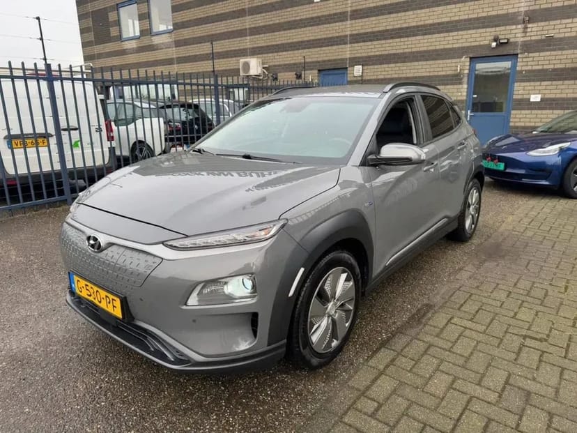 Електро Авто  під таксі.