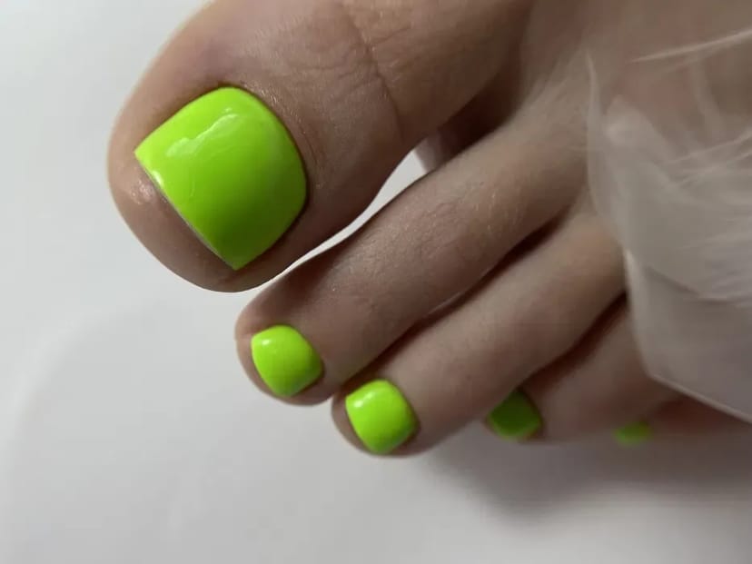 Педикюр. Манікюр. Покриття гель лаком - від 550 грн