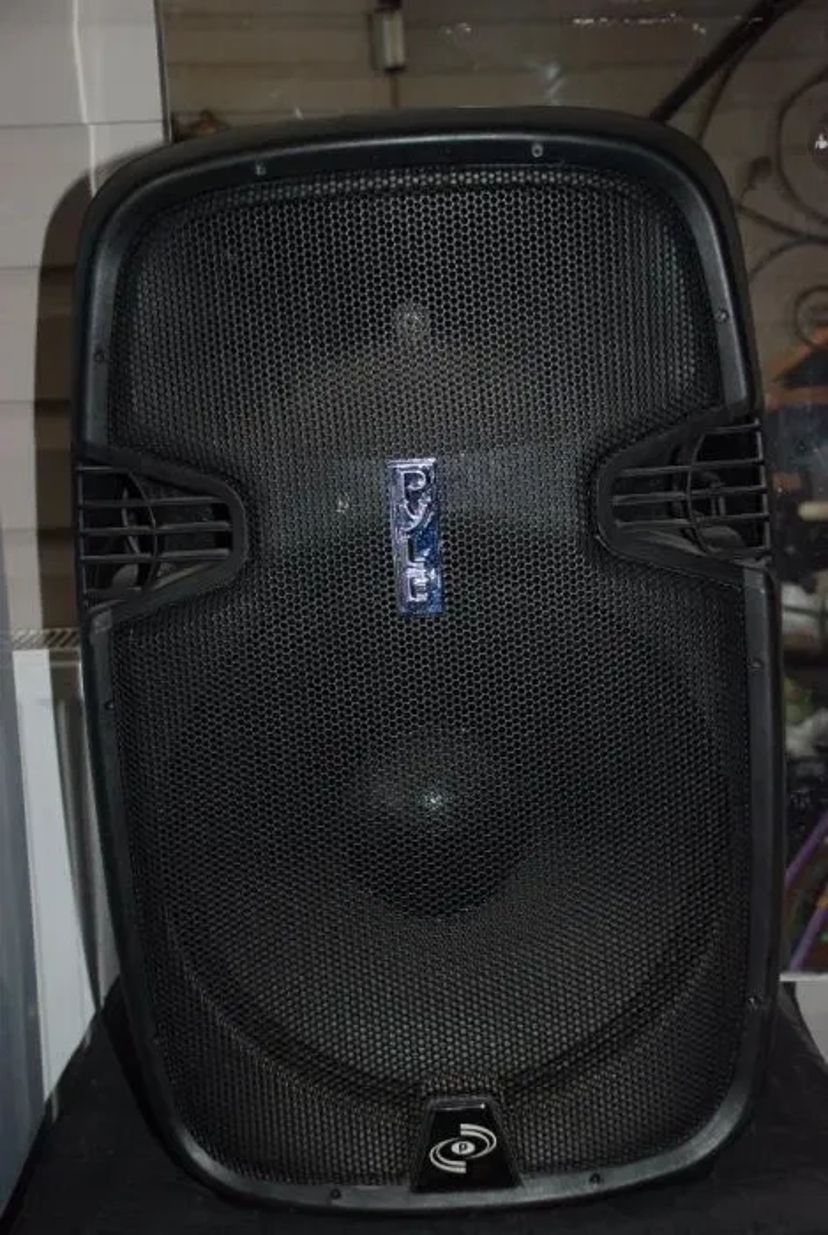 Акумуляторні акустичні колонки 200 ватт