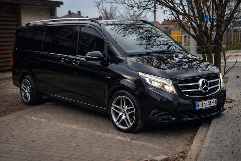 V S-class,бізнес клас, мінівена,мікроавтобуса.vip трансфер