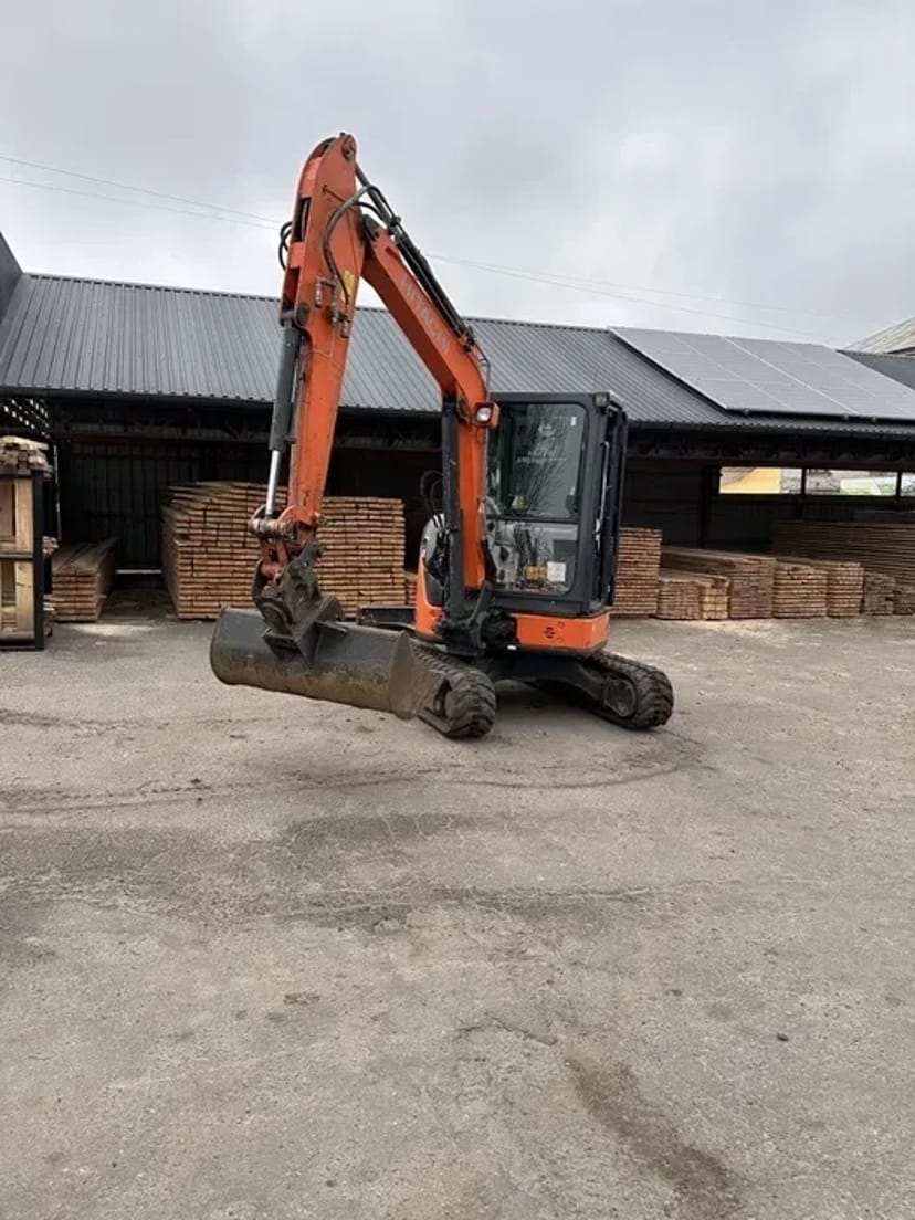 Міні-екскаватор, мульчування, корчування коріння