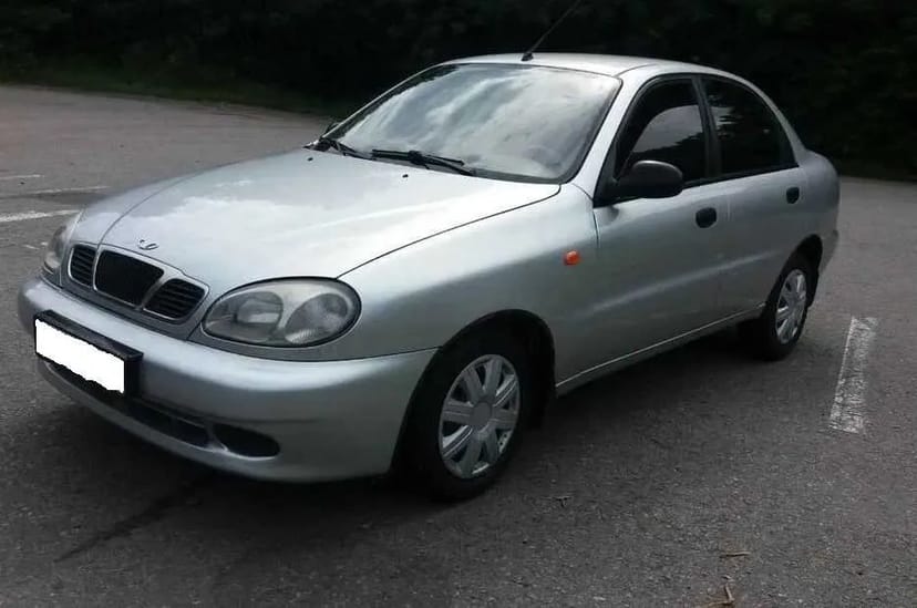 Авто для доствки ГЛОВО або ТАКСІ