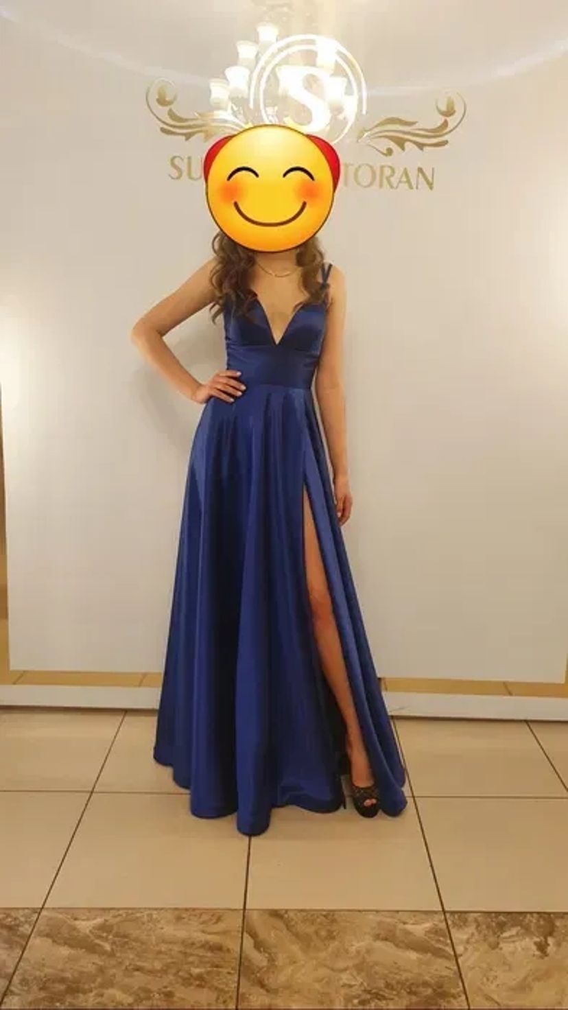 Вечірня сукня