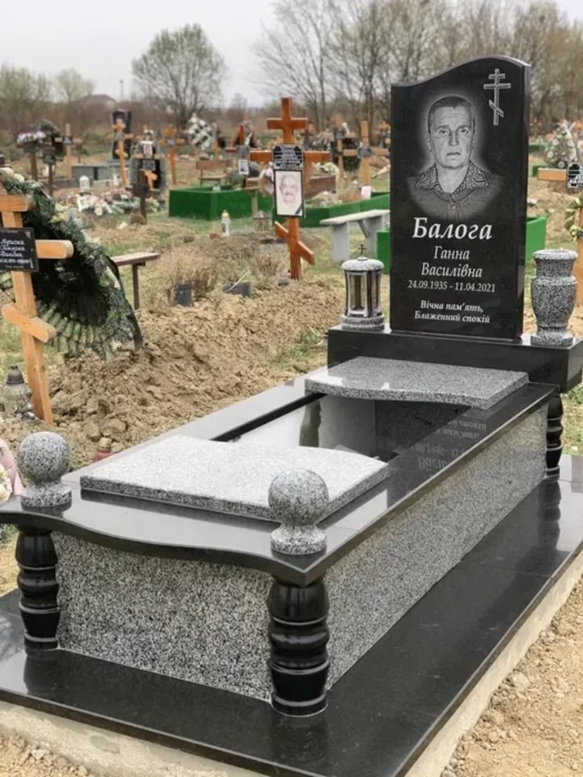 Пам’ятники та вироби з граніту від виробника — якість та довговічність за вигідними цінами