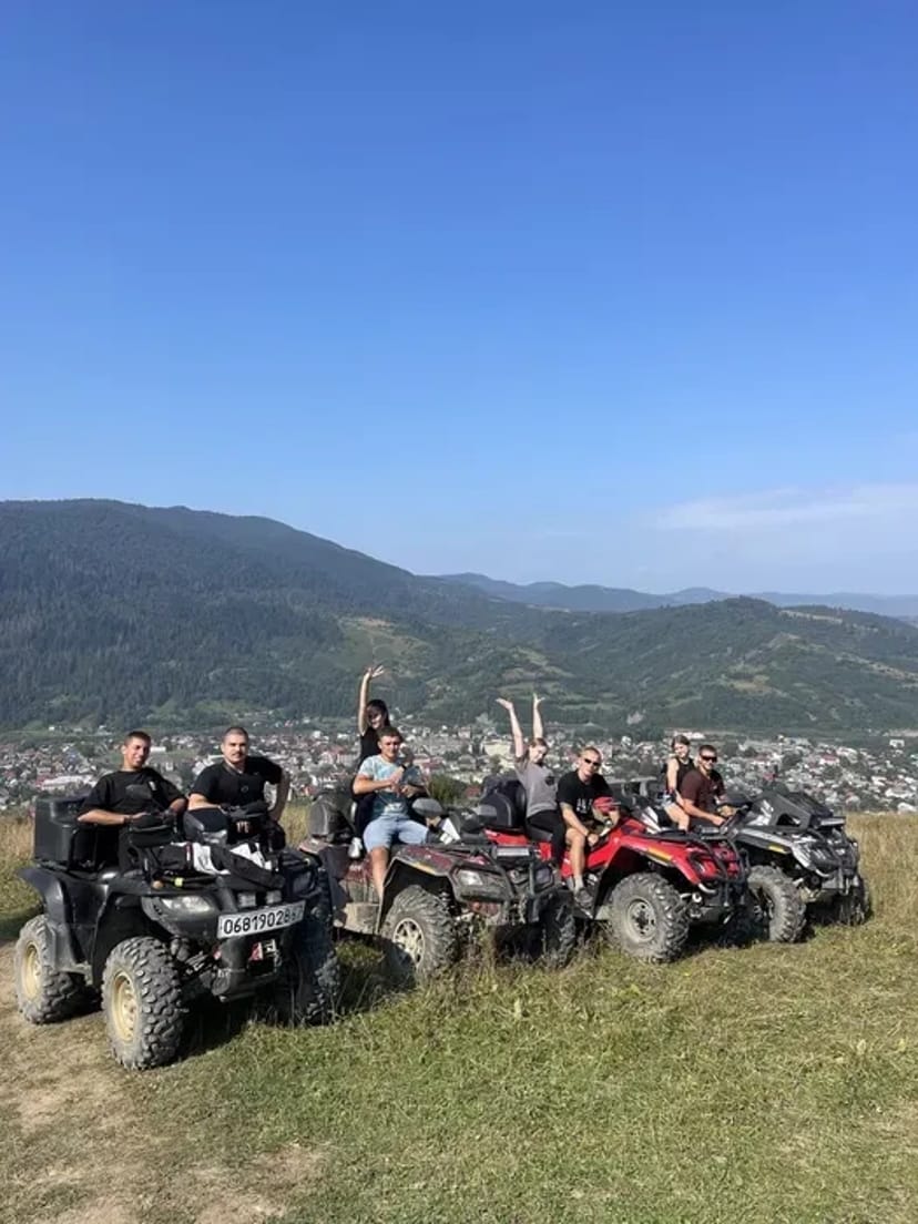 Квадроцикли. Подорожі по горах.екскурсії