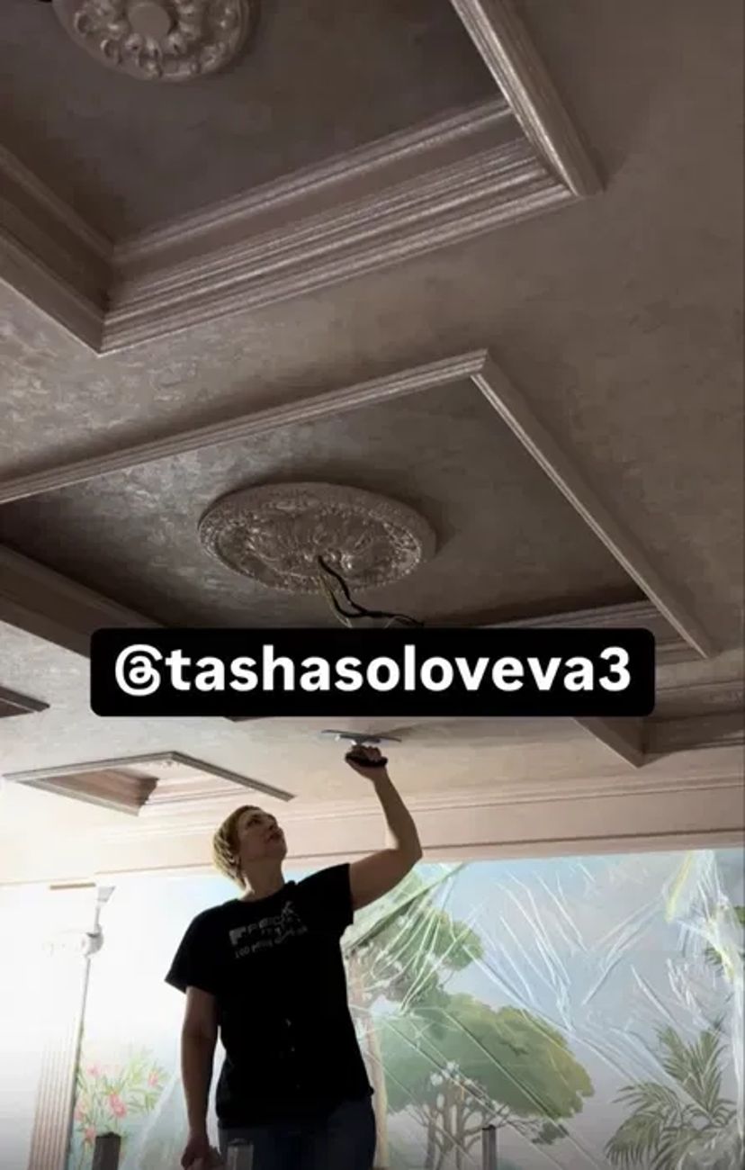 Оздоблювальні роботи: декоративна штукатурка, шпалери