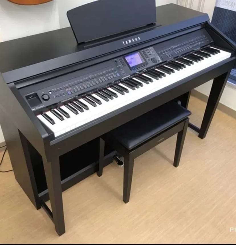 Сінтезатор Clavinova Yamaha 601 CVP