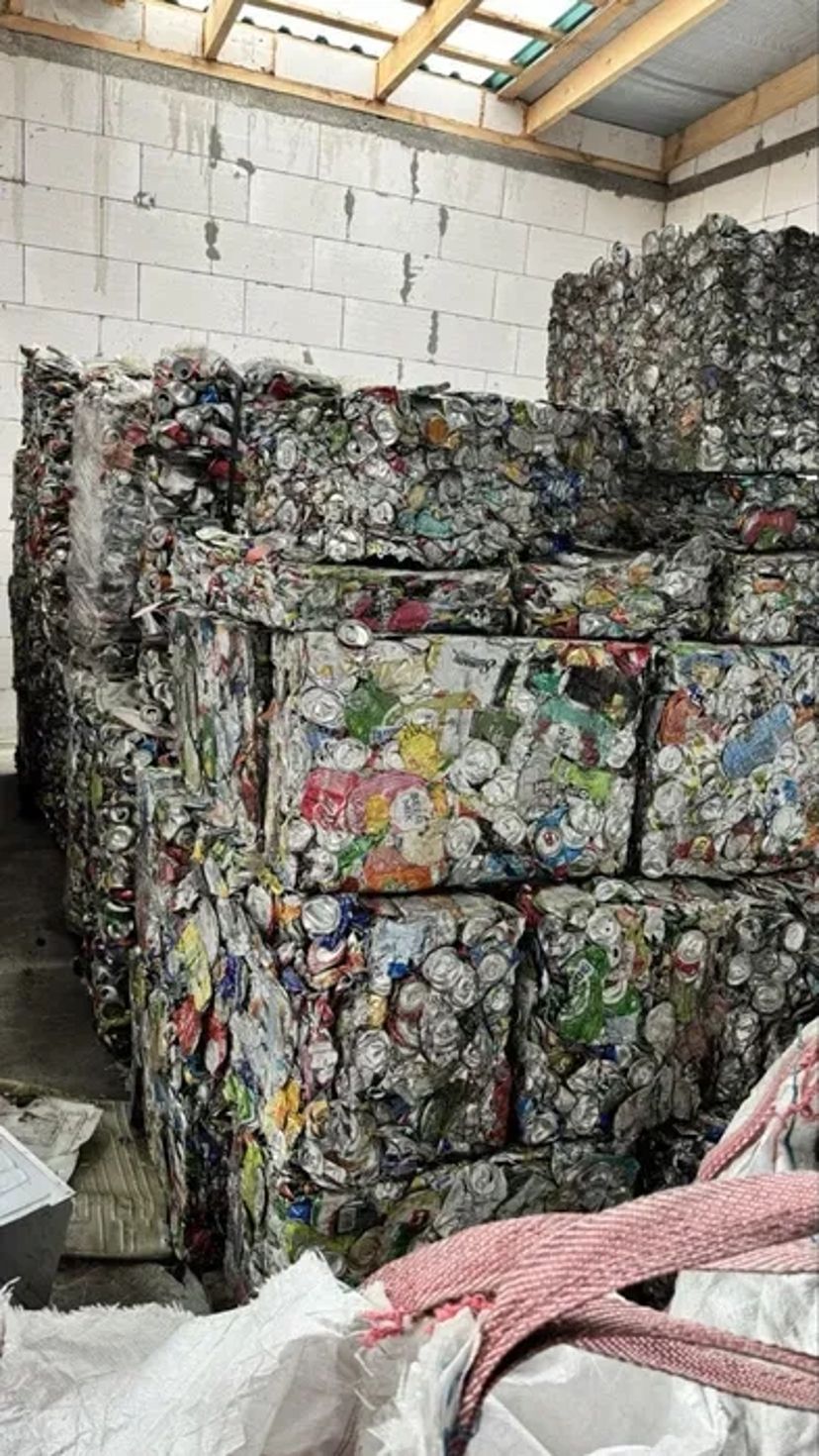 Купуємо алюмінієву баночку. Висока ціна