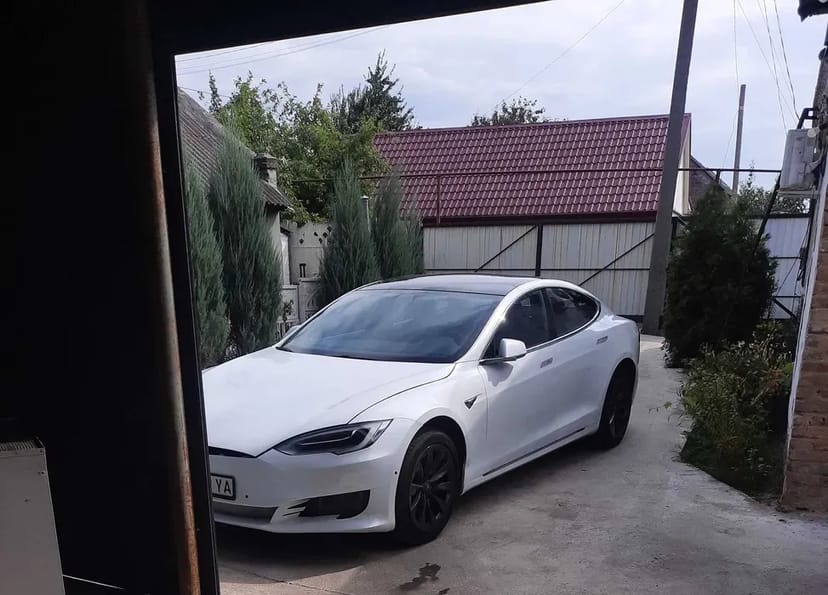 Ремонт Tesla Model S, X perfomance 2012-2020. Ремонт двигунів.