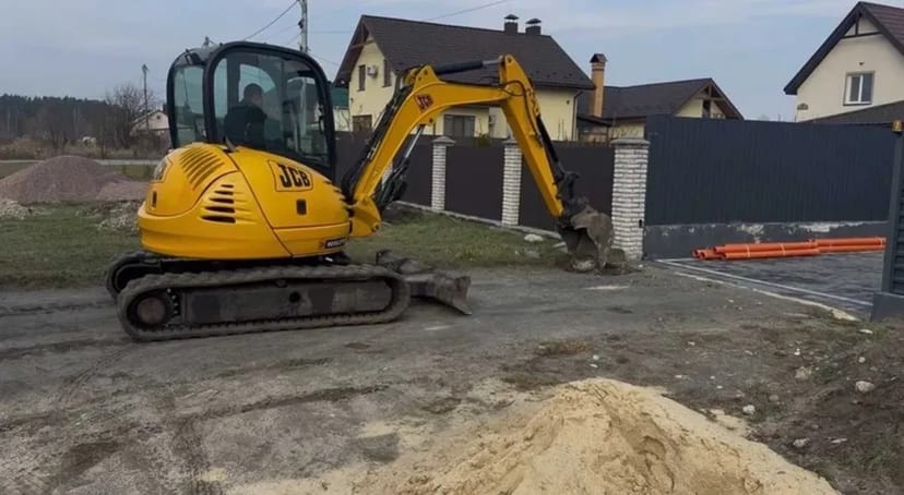 Гусеничний міні-екскаватор JCB 5т