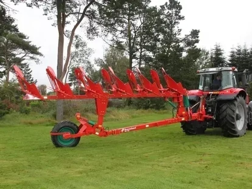 Плуг Kverneland 193: надійна оранка по Україні