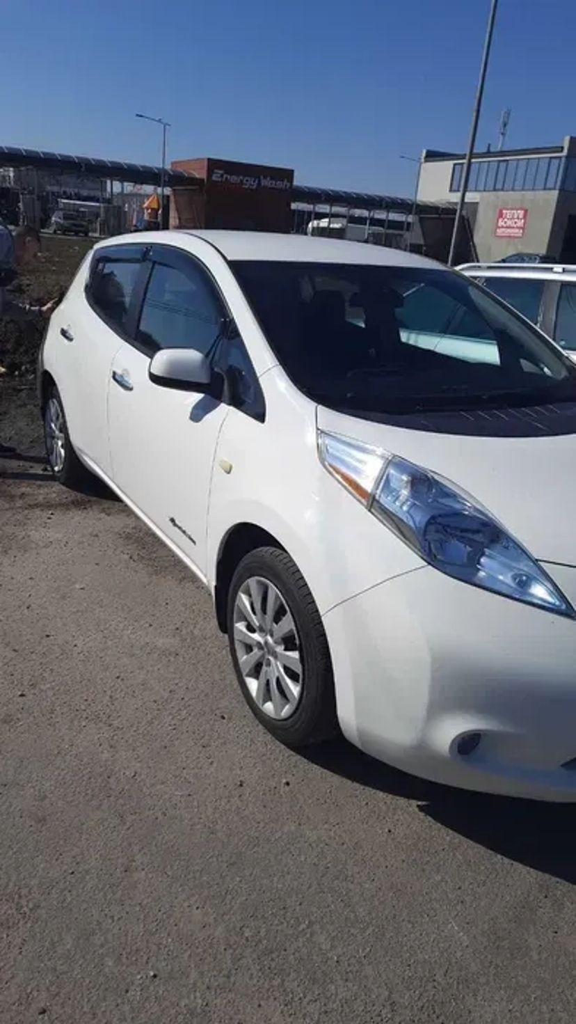 Автомобіль Nissan Leaf (Ніссан Ліф) 2016 р.в.