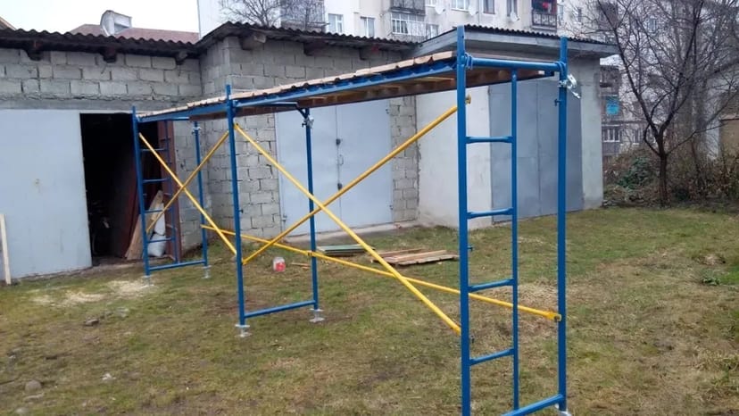 Риштування будівельні, надійні.