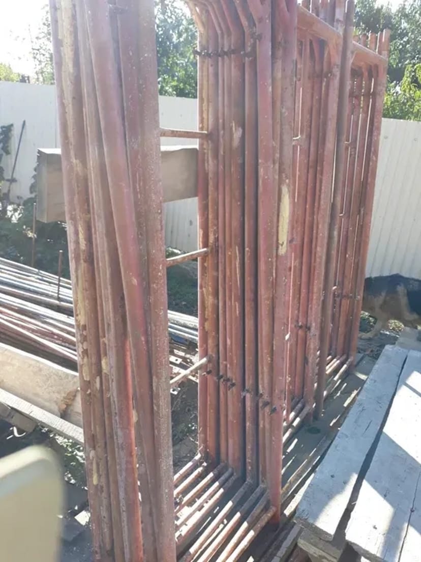 Ліси будівельні надійні.