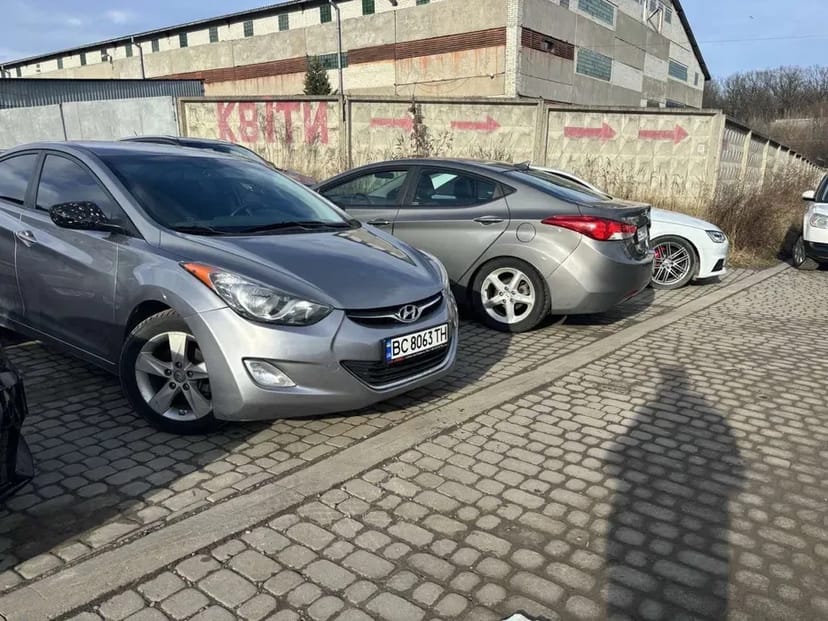 Hyundai Elantra ЛЬВІВ та область