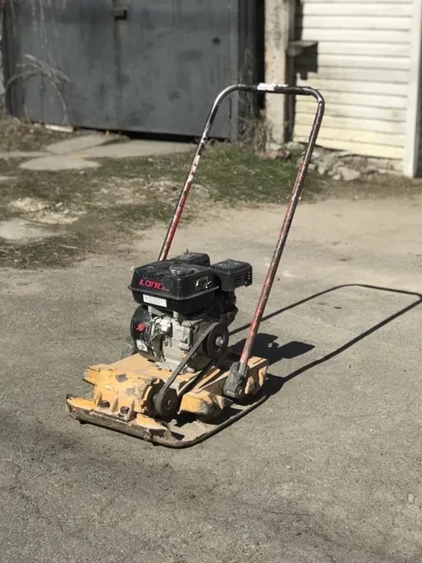 Будівельне обладнання , віброплита