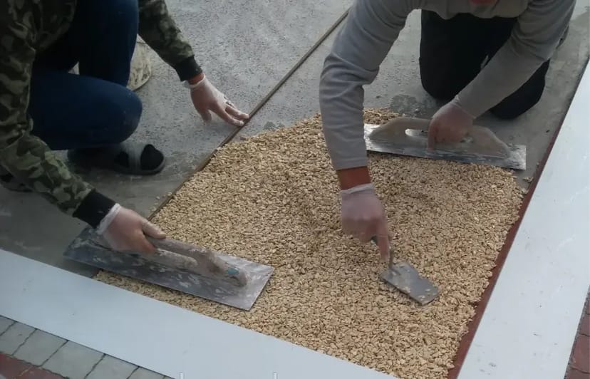 Укладання покриття Кам'яним килимом