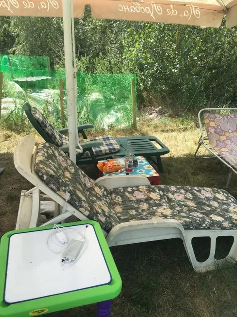 Меблі для відпочинку на природі