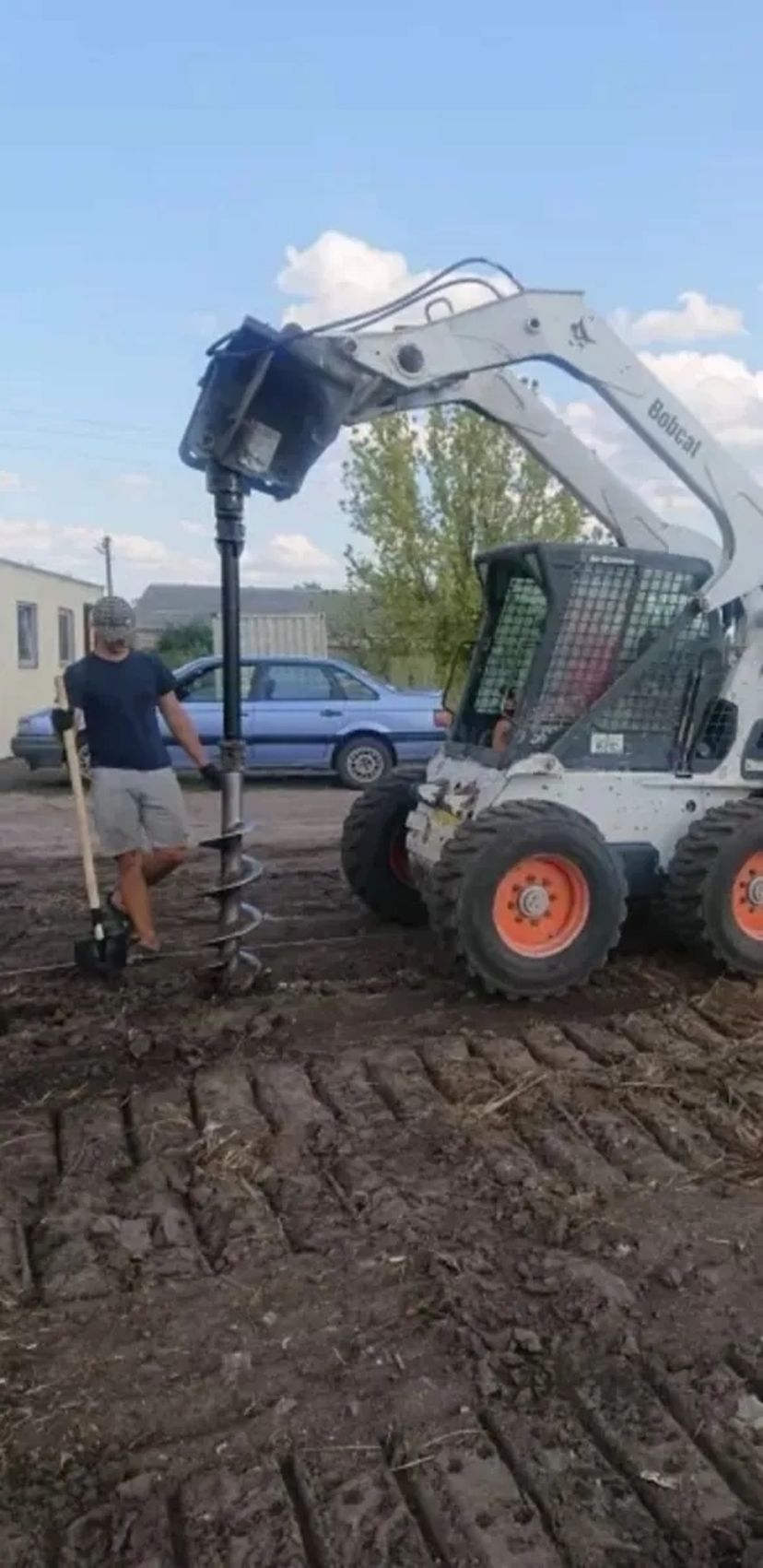 Бур для буріння ґрунтів до 12 м
