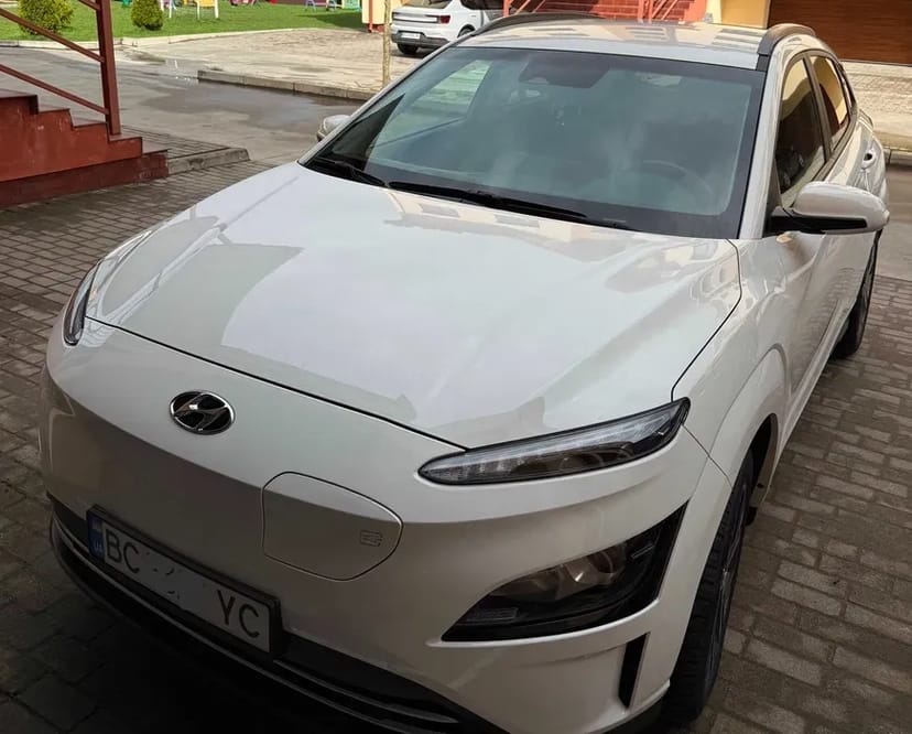 Електромобіль Хюндай Кона 2022