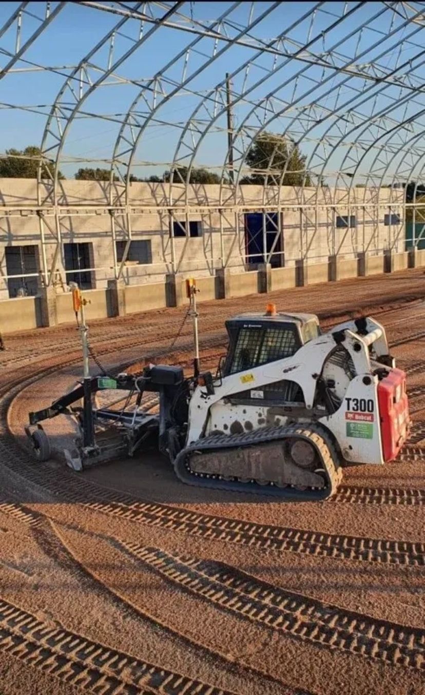 Міні навантажувач Bobcat T 300