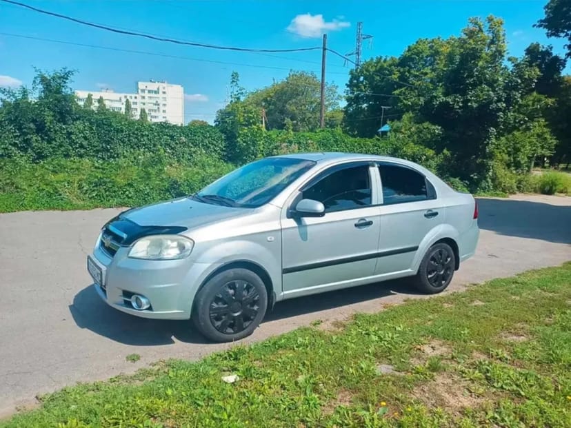 Комфортний та зручний автомобіль Chevrolet Aveo
