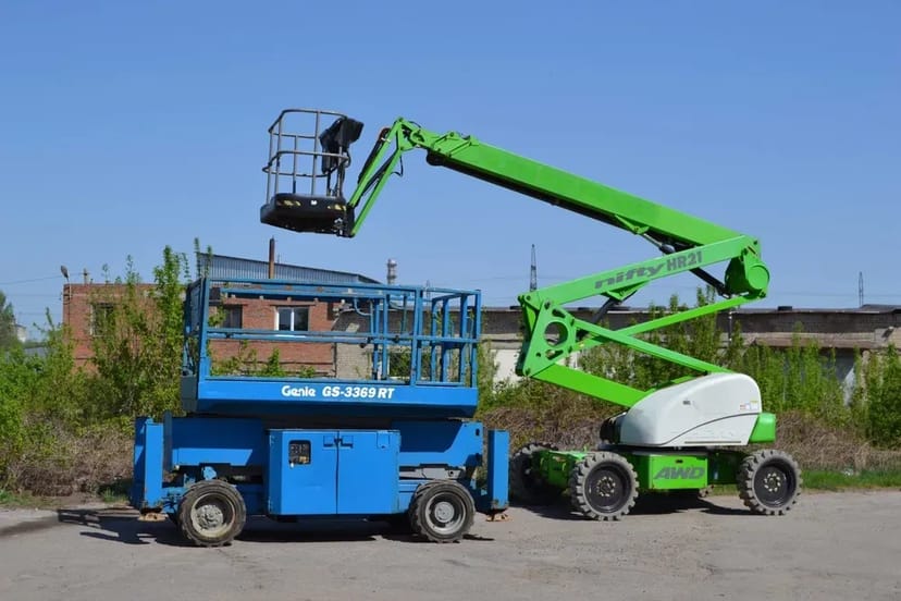 Ножничні підйомники від 8 до 26 м