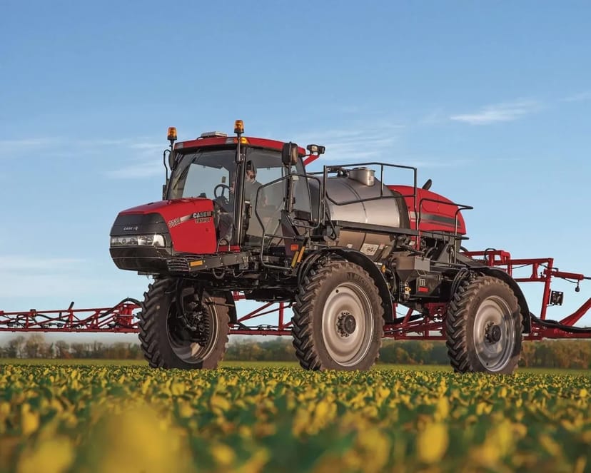 Обприскувач Case Patriot 3330.