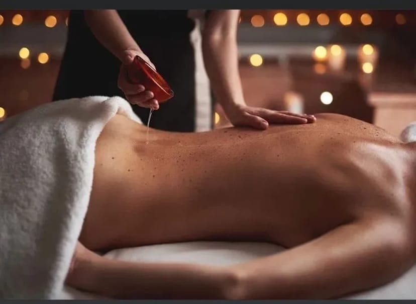 Професійний масаж тіла та обличчя.