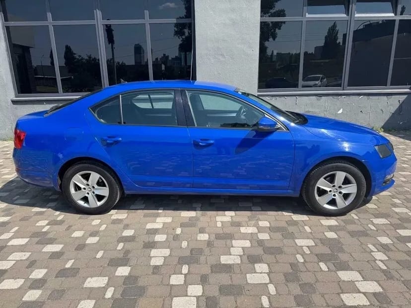 Автомобіль Skoda Octavia