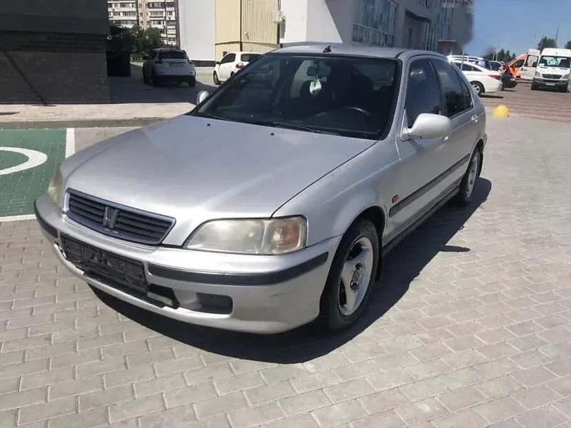 машина хонда сивік