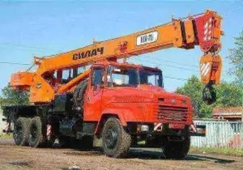 Кран Краз 25 тонн