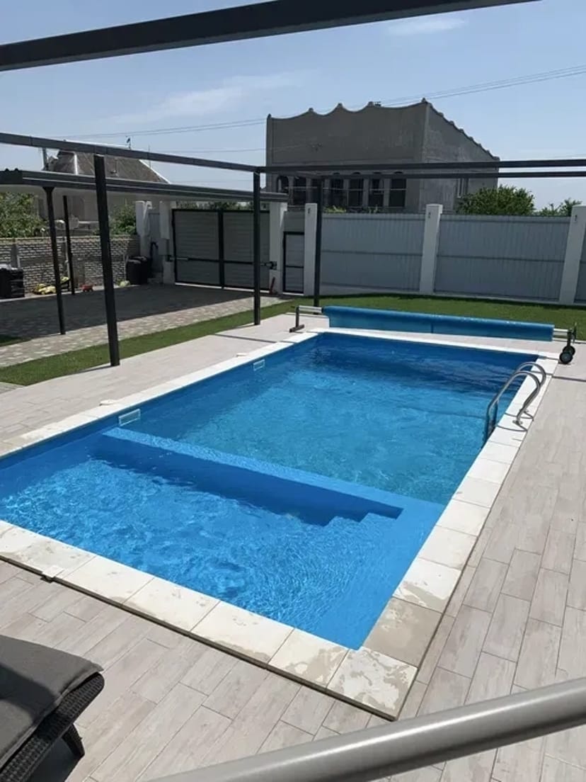 Бассейны. Строительство бассейнов. Реконструкция и обслуживание.