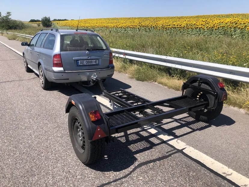 Поворотний Лафет Евакуатор 1500 дешевий категорія В