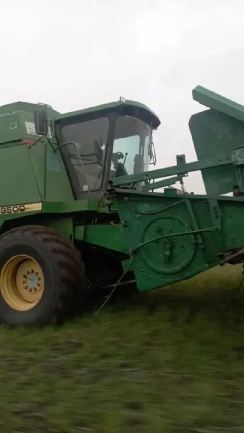 Зернозбиральний комбайн John Deere 9500