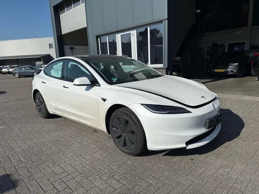 Тесла ремонт сервіс діагностика відновлення