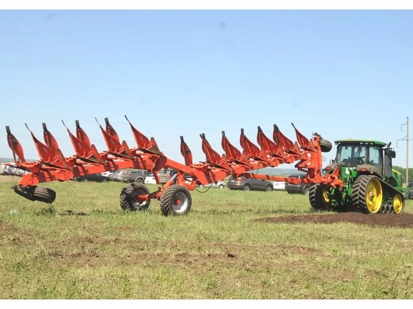 Професійна ґрунтофреза KUHN !!!