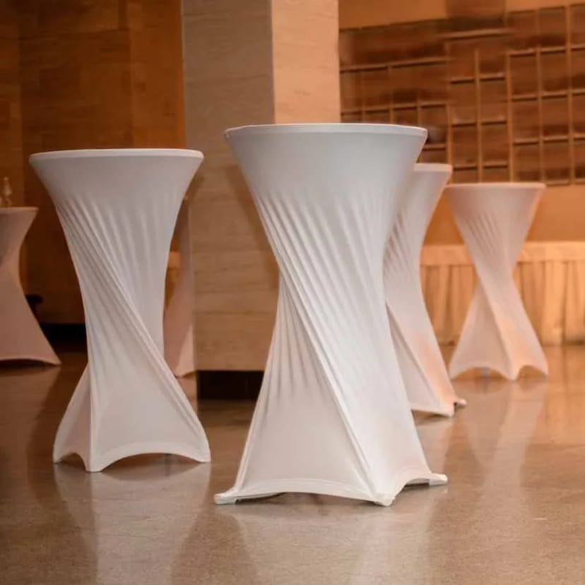 Стіл коктейльний з текстильним чохлом