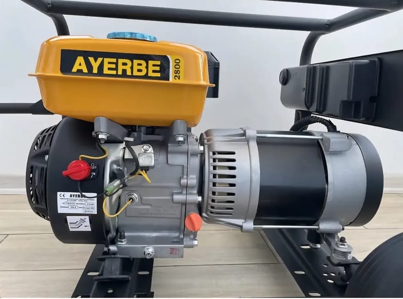 Генератор бензиновий 2,8-3,2 КВт