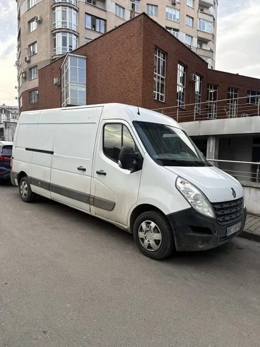 Бус Renault Master Вантажне авто /Подобово та довготривало