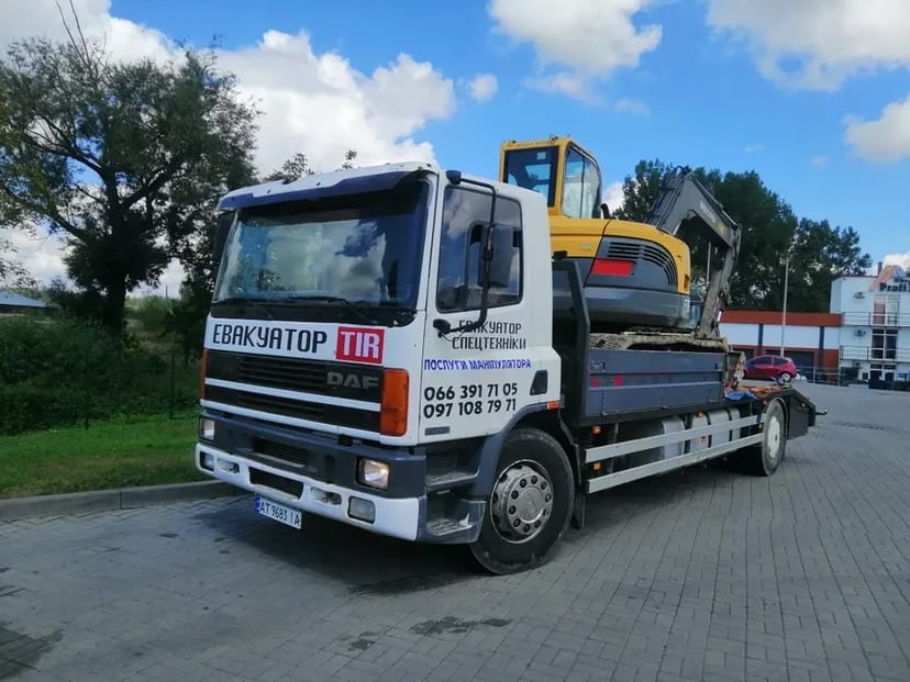 Евакуатор 10 т. Спеціалізовані Перевезення Сільгосптехніки. Надійний Транспорт для Вашого Обладнання!