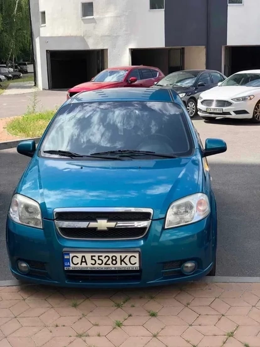 Авто Chevrolet Aveo 500 грн.