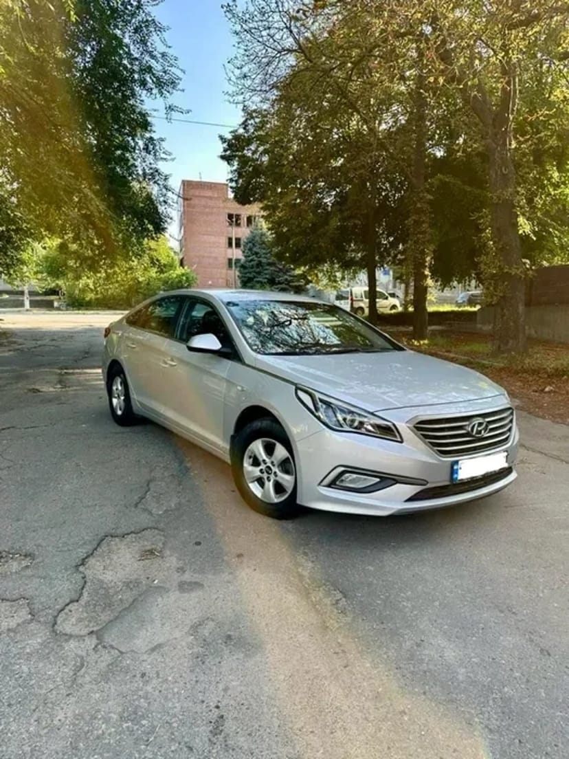 Автомобіль Hyundai Sonata yf 2013