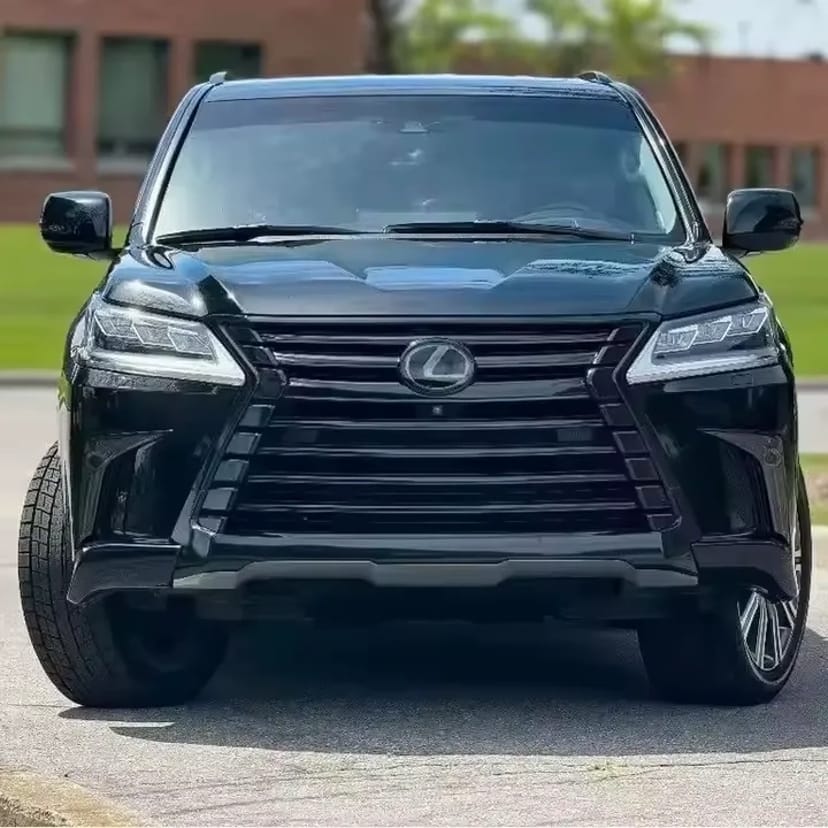 Автомобіль Lexus 570 LX
