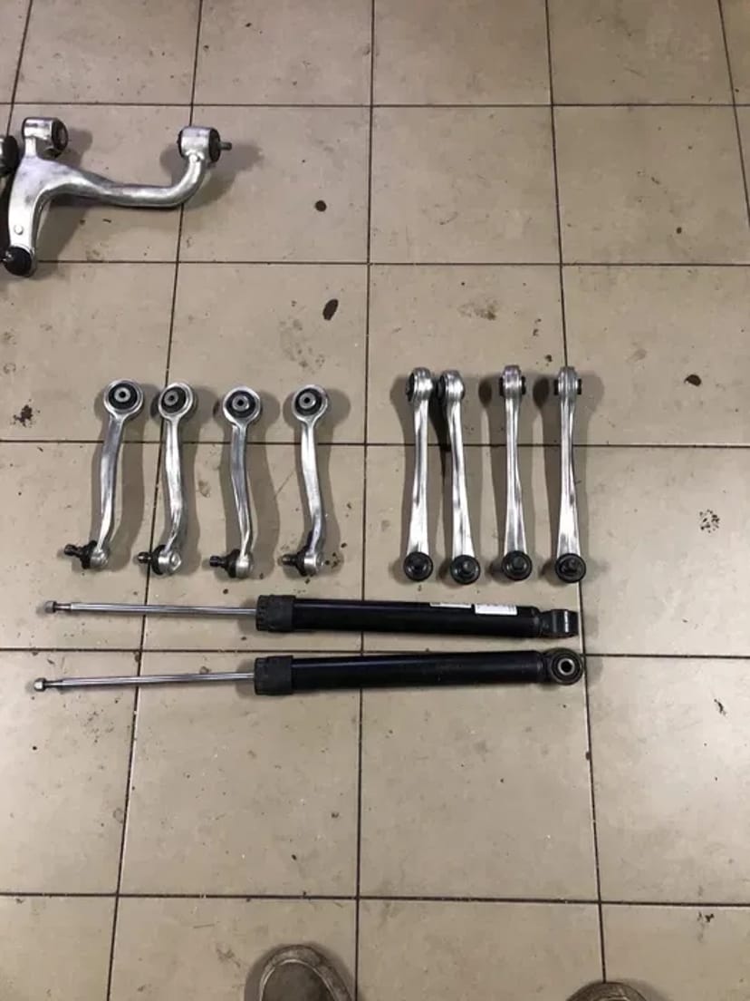 Реставрація кульових опор , рульових тяг та наконечників