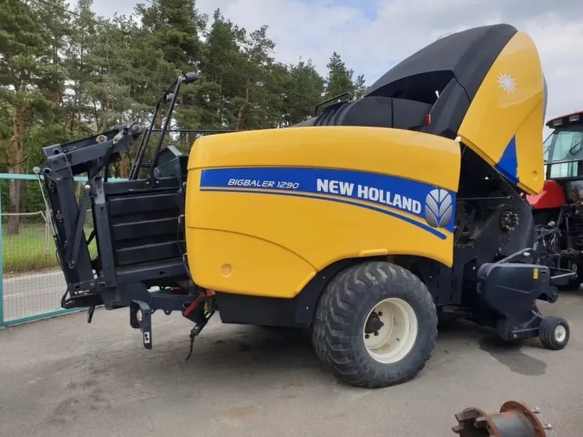 Прес-підбирач тюковий New Holland BigBaler 1290
